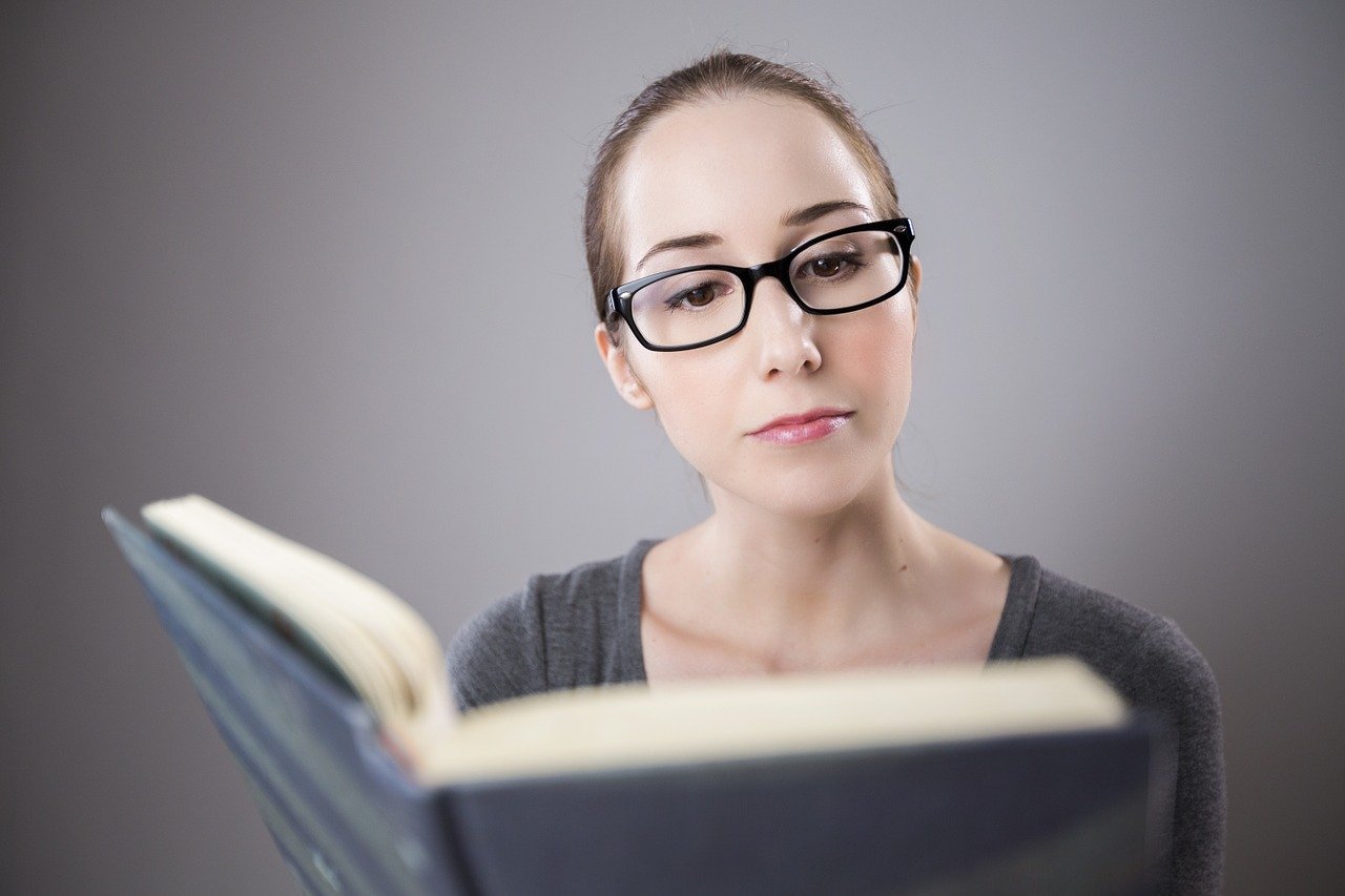 how to create a book cover
